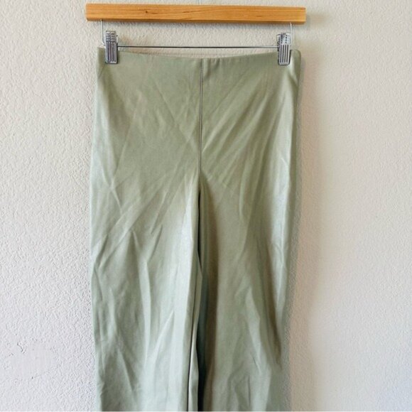 Aritzia Wilfred Roma High-waisted flared Vegan Leather Pant Bitter Sage Sz 4 - Picture 5 of 12
